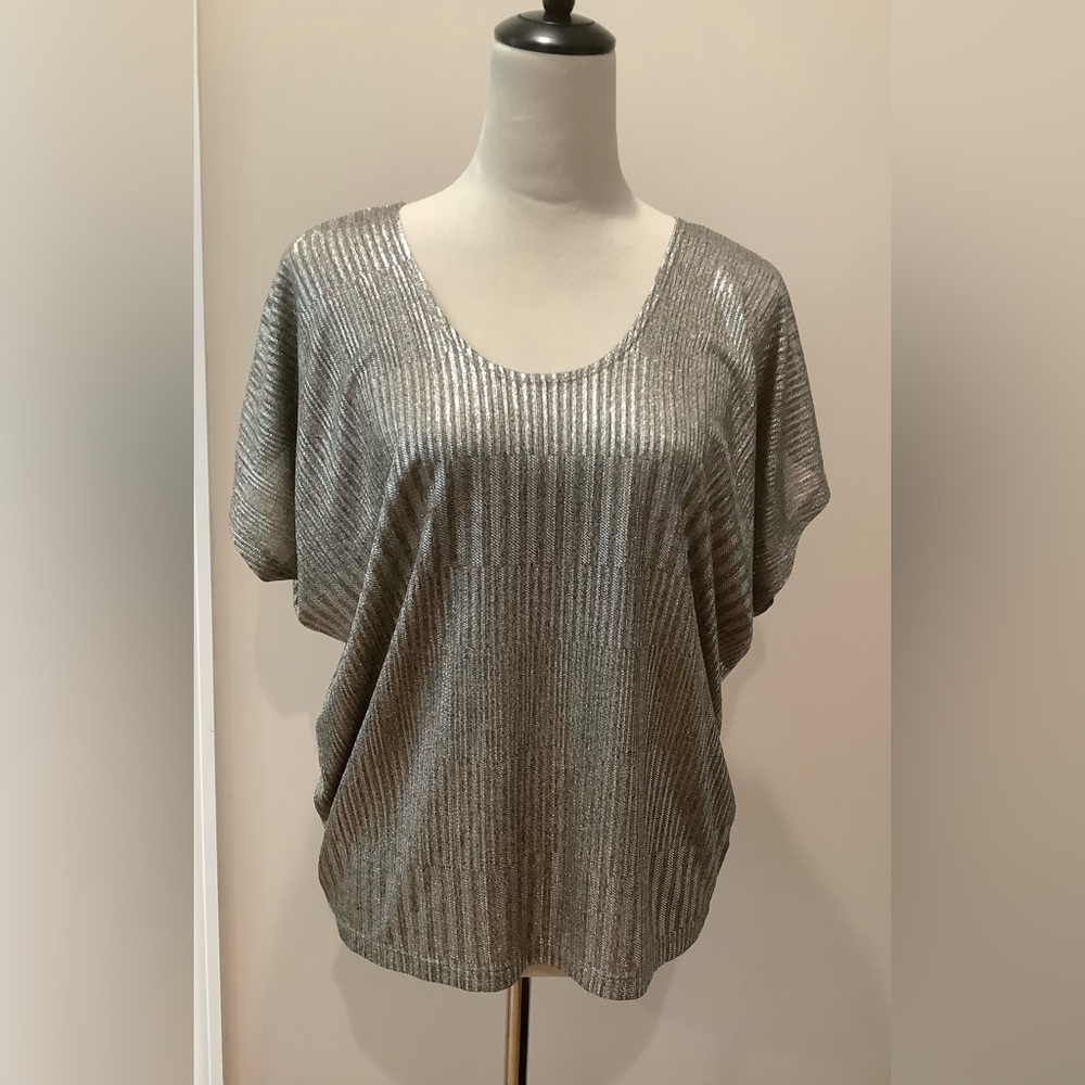 Kim&Cami Silver Metallic Women's Top Size M